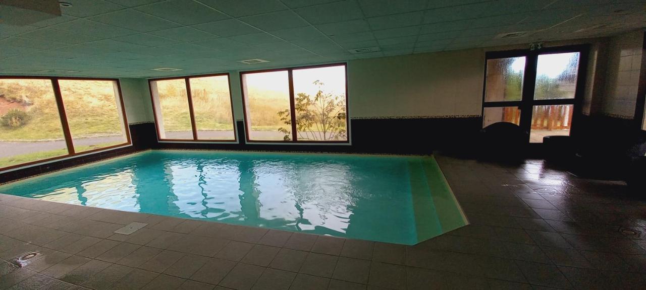 Superbesse Appartement 4-6 Pers. 2 Ch. Dans Residence 3 Etoile Avec Piscine Exterior foto