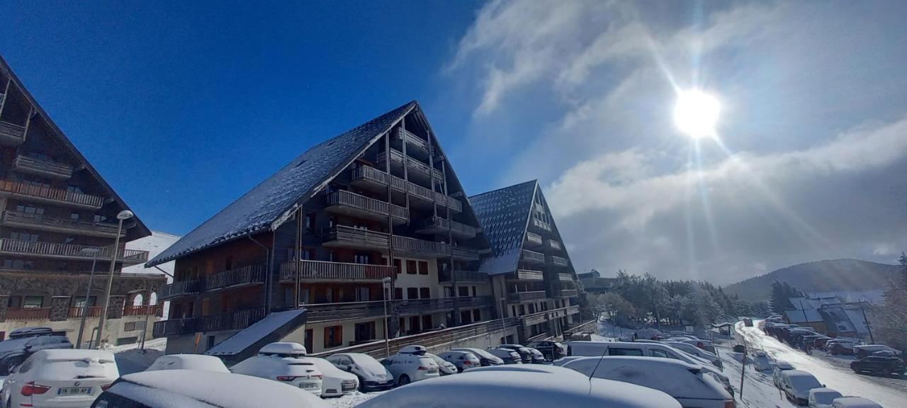 Superbesse Appartement 4-6 Pers. 2 Ch. Dans Residence 3 Etoile Avec Piscine Exterior foto