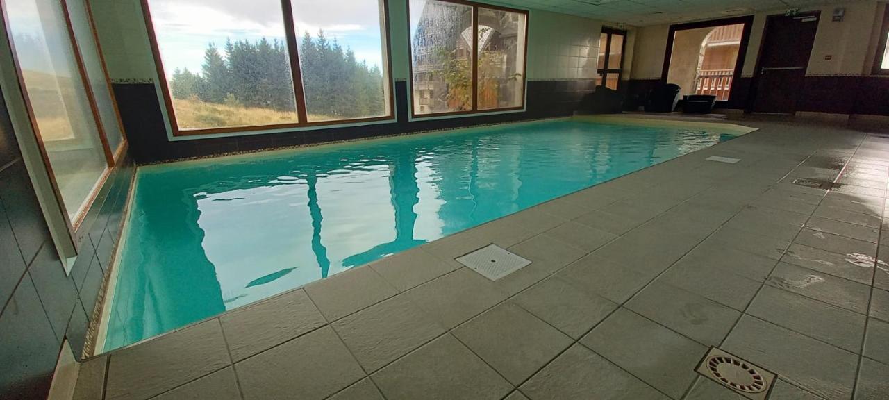 Superbesse Appartement 4-6 Pers. 2 Ch. Dans Residence 3 Etoile Avec Piscine Exterior foto